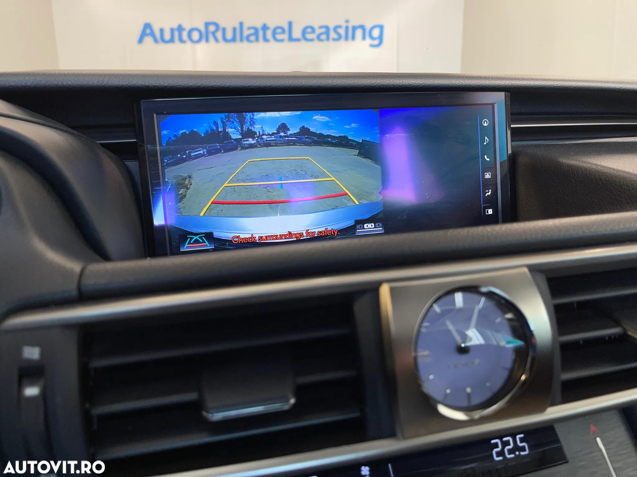 Lexus Seria IS 300h Executive - 15