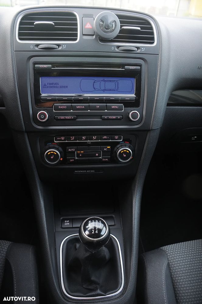 Volkswagen Golf 1.6 TDI DPF Comfortline - 7