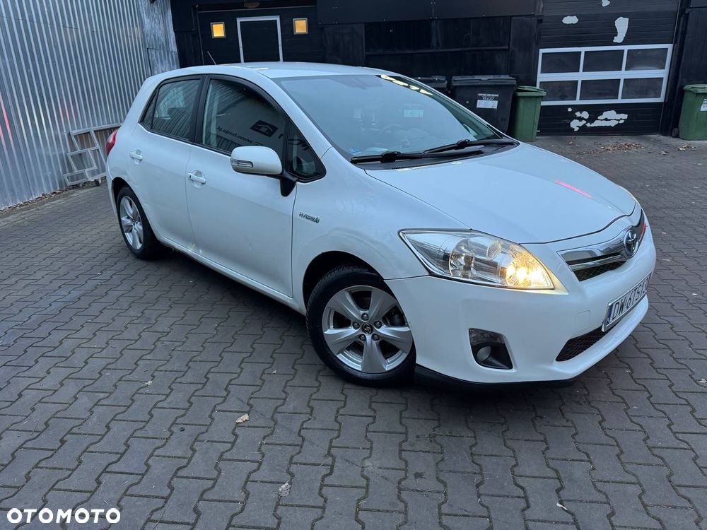 Toyota Auris - 16