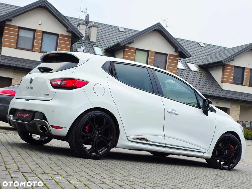 Renault Clio TCe 220 EDC R.S Trophy - 37