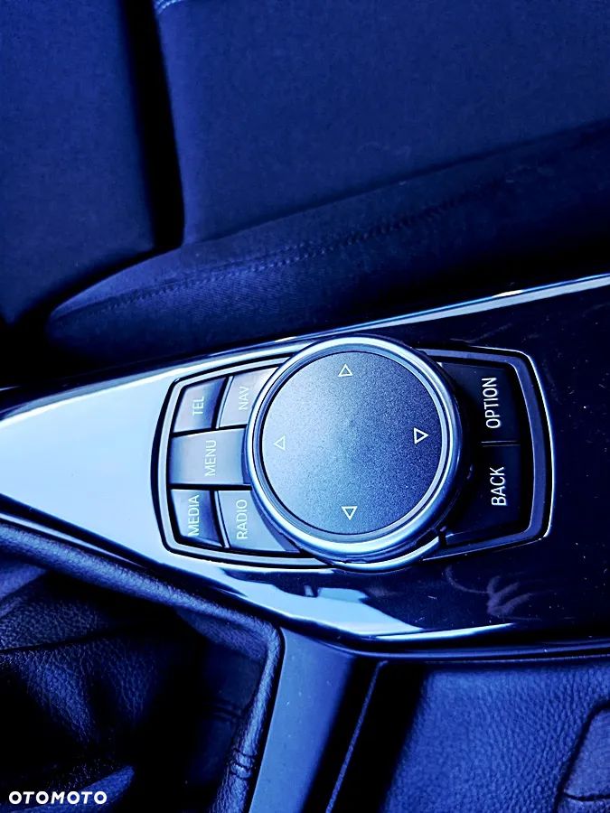 BMW Seria 1 118d xDrive Sport Line - 25