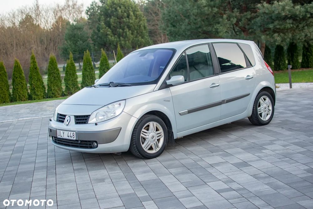 Renault Scenic - 2