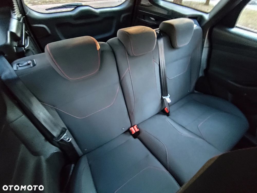 Ford Focus 2.0 TDCi ST-Line Black ASS - 27