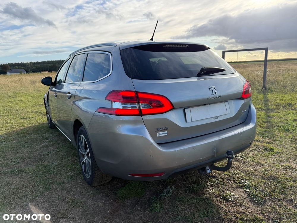 Peugeot 308 HDi FAP 150 Allure - 14