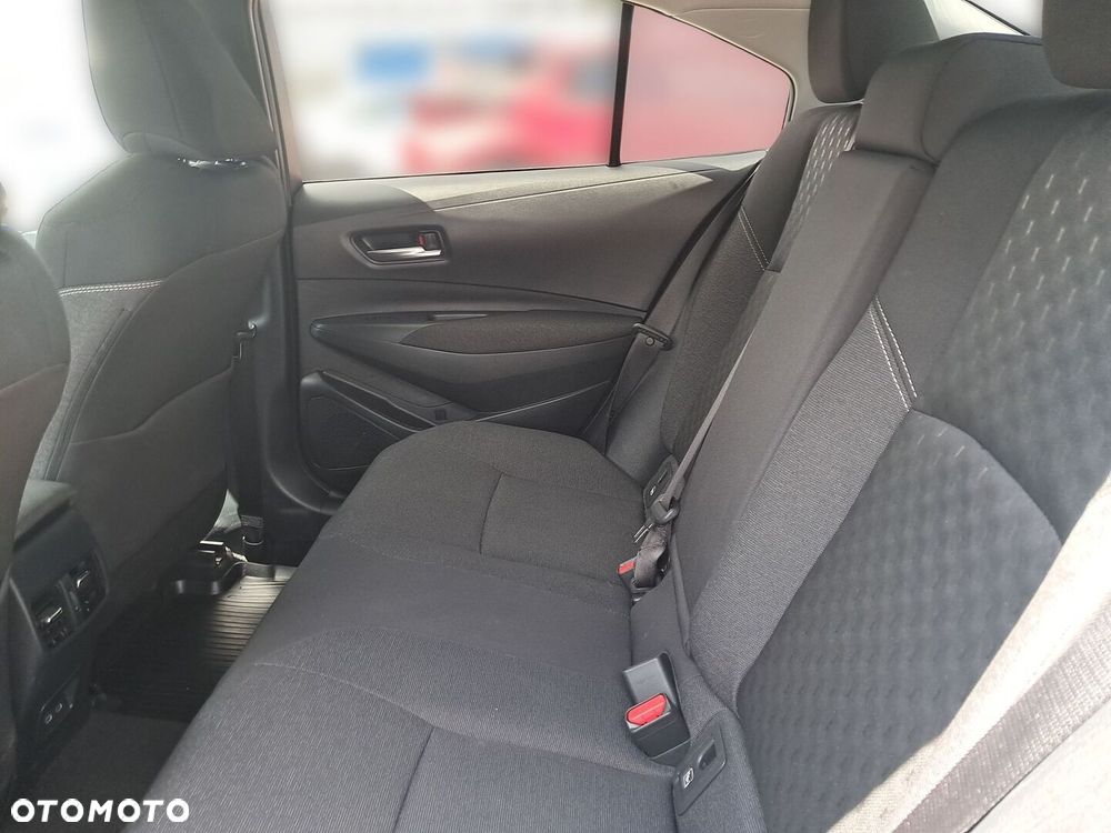 Toyota Corolla 1.8 Hybrid Style - 12