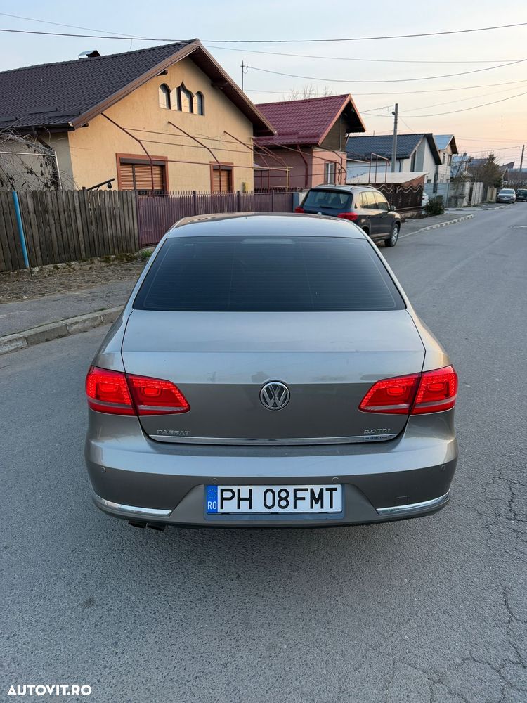 Volkswagen Passat 2.0 TDI Blue TDI Highline - 7