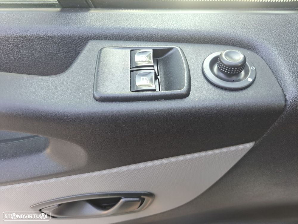 Renault Trafic 1.6 DCI L2H1 1.2T Isótermica Frigorifica - 5