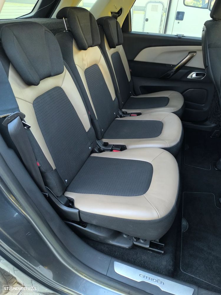 Citroën C4 Picasso 1.6 e-HDi Exclusive - 20