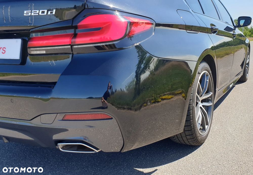 BMW Seria 5 520d MHEV Sport - 16