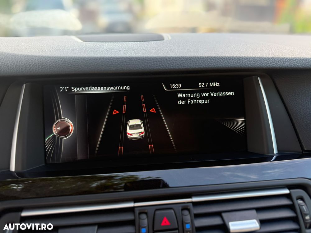 BMW Seria 5 525d xDrive Sport-Aut. Modern Line - 15