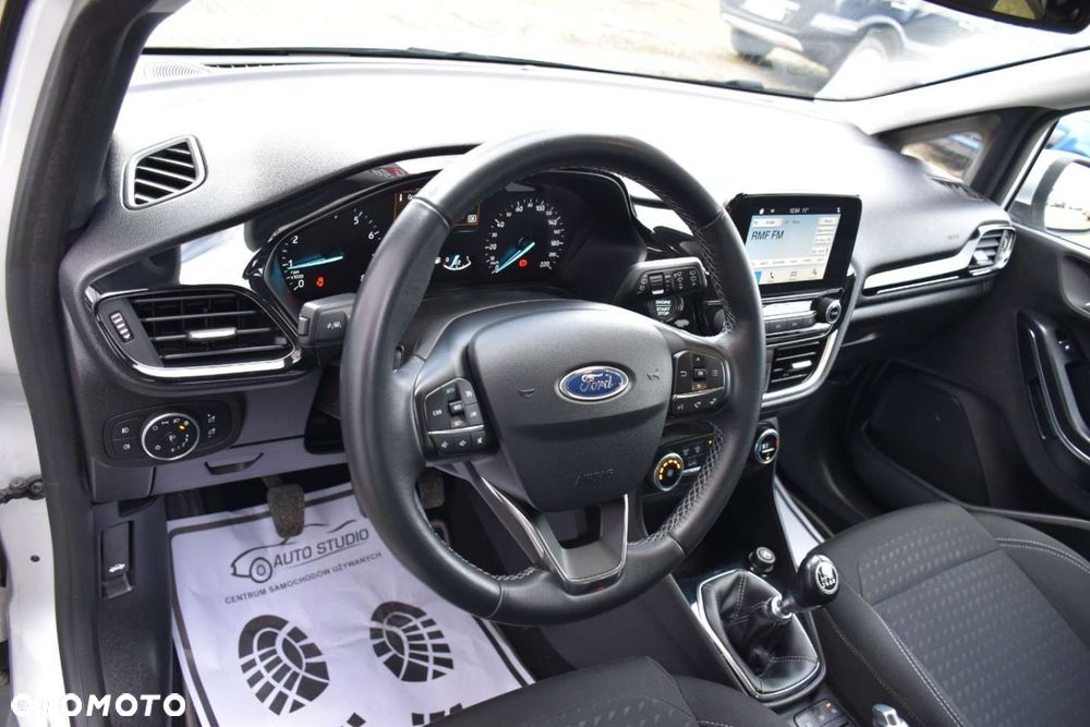 Ford Fiesta 1.0 EcoBoost S&S TITANIUM - 9