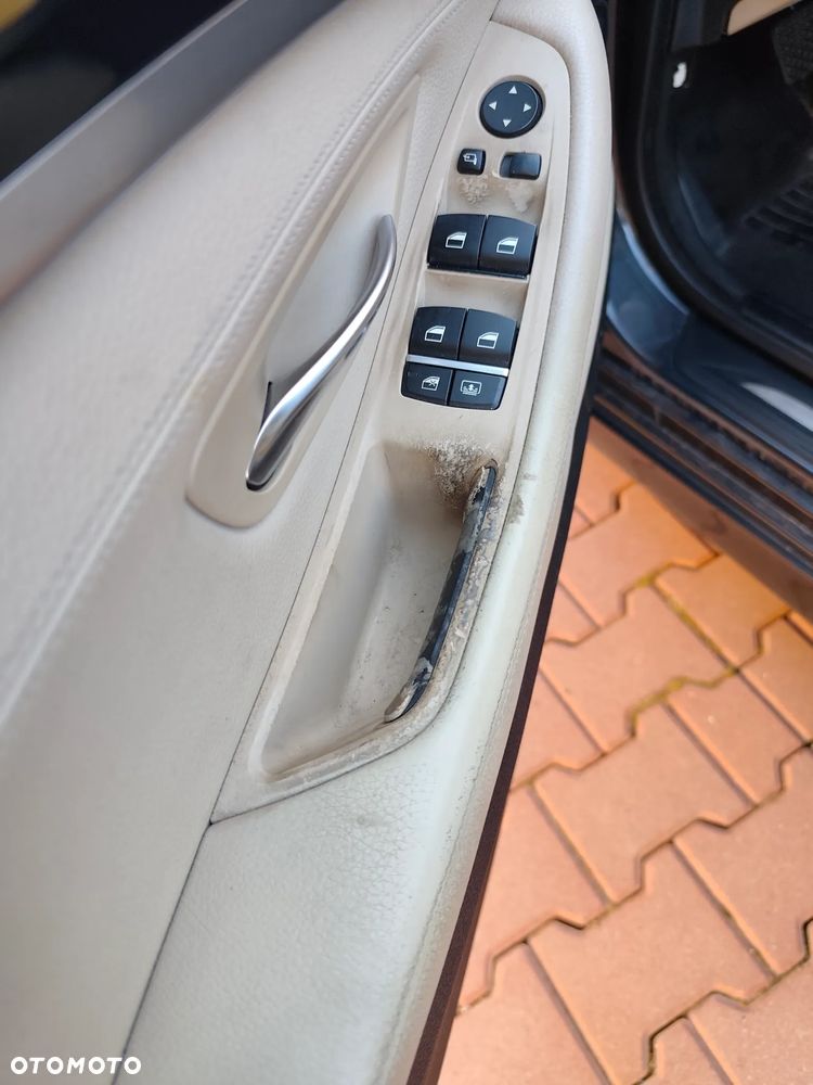 BMW Seria 5 - 25