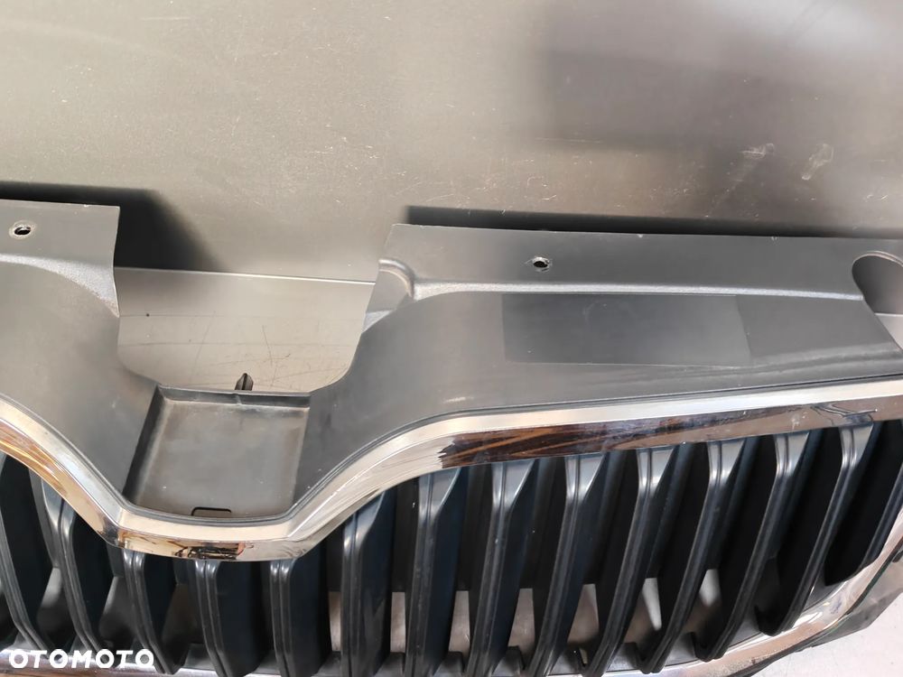 Grill Skoda Octavia 3 III Atrapa Chłodnicy Kratka 5E0853653 - 4