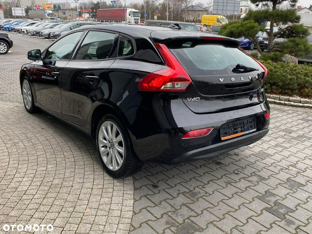 Volvo V40 D2 Drive-E SCR Momentum - 5