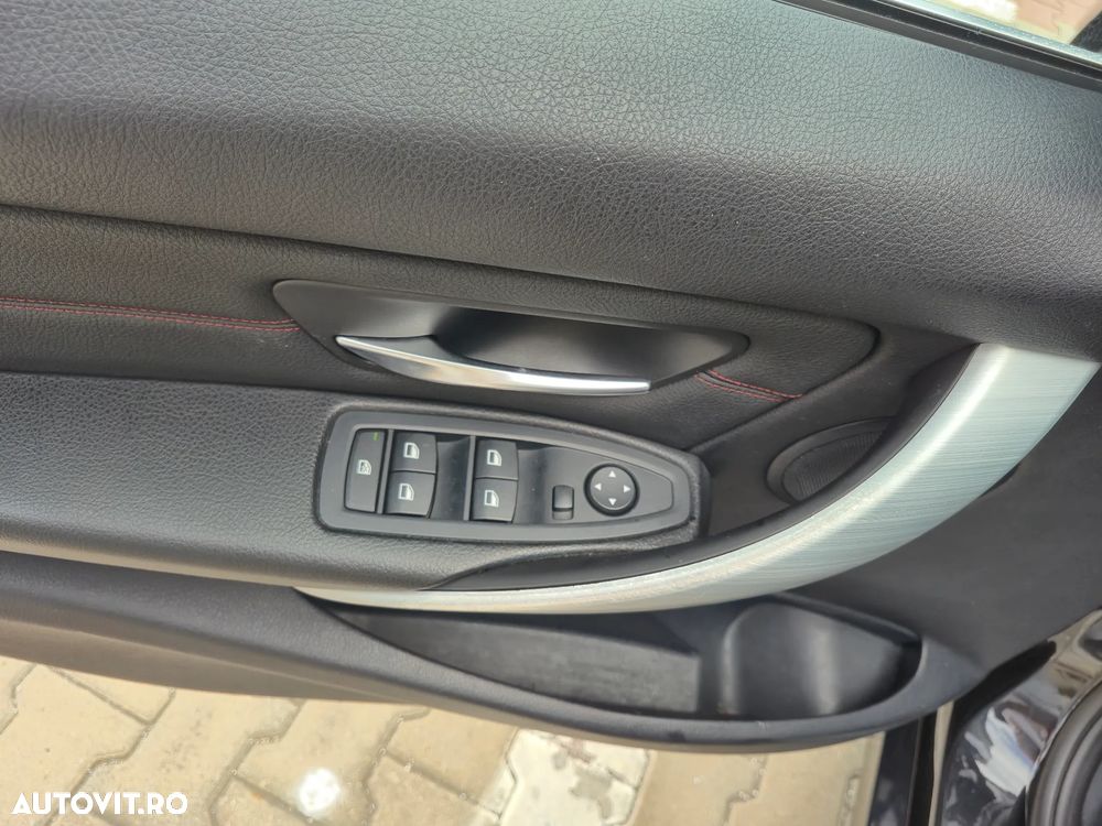 BMW Seria 3 318d Sport Line - 35