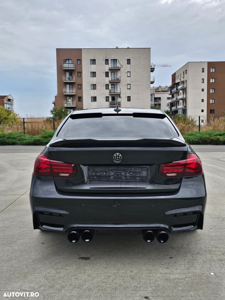 BMW Seria 3 318d Touring Aut. Luxury Line - 2