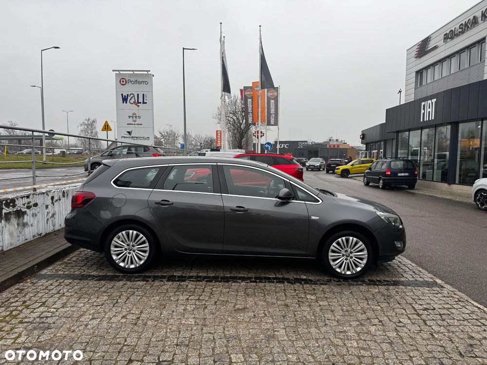 Opel Astra 1.6 Sport - 2