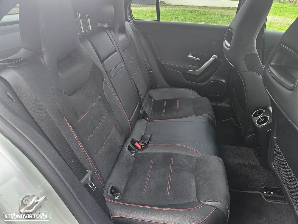 Mercedes-Benz A 250 - 12