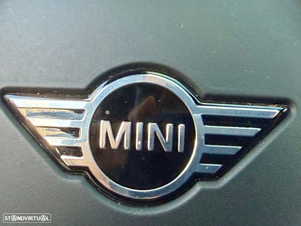MINI 3 Portas Cooper SE - 12