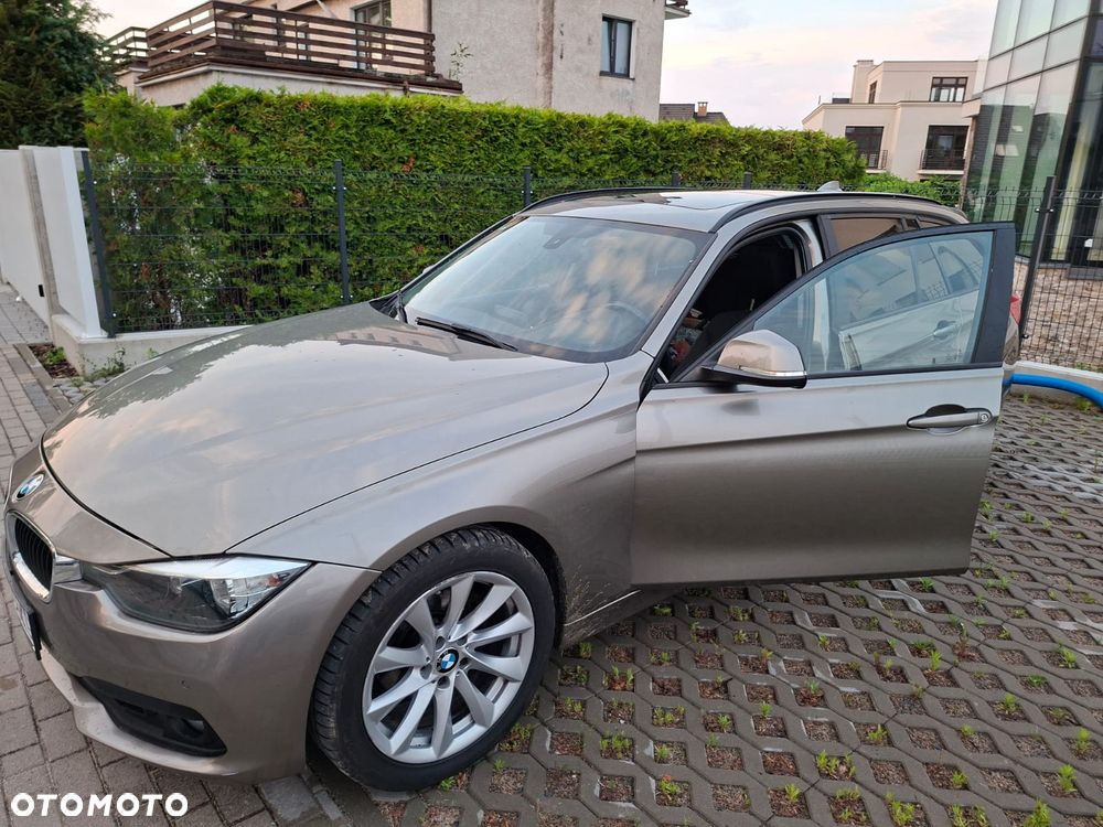 BMW Seria 3 318d - 3