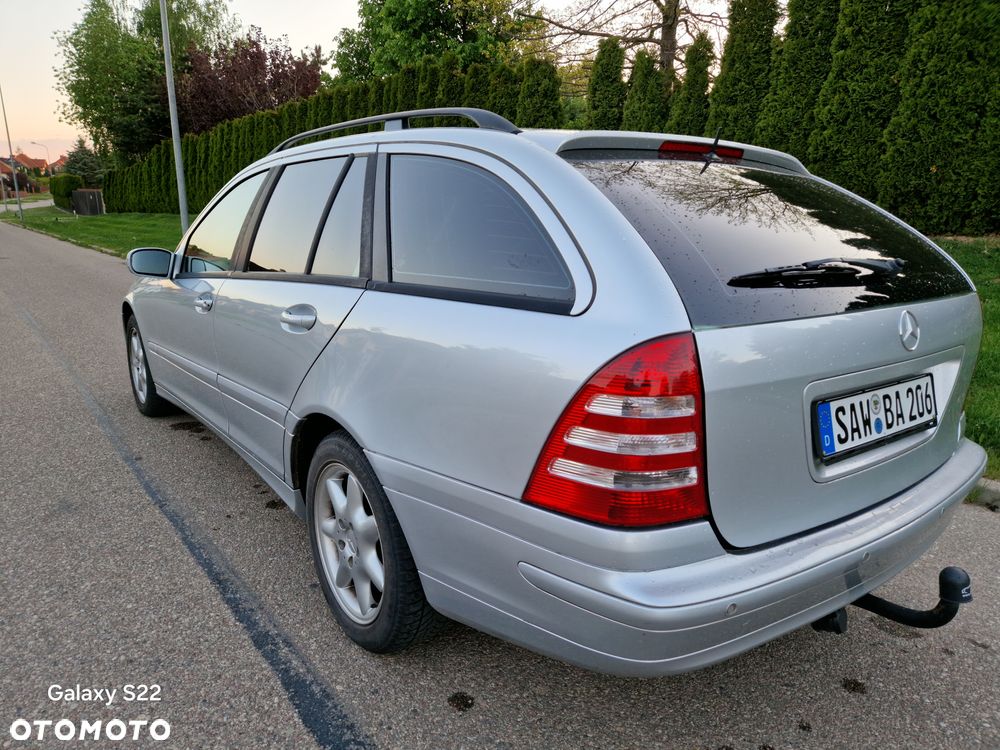 Mercedes-Benz Klasa C 200 CDI Automatik Avantgarde Sport Edition - 4