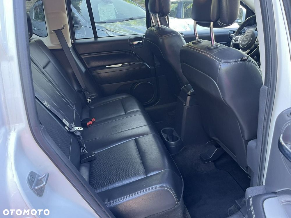 Jeep Compass - 23