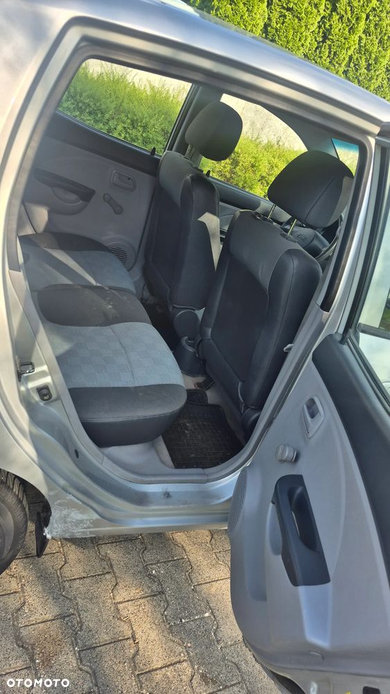 Kia Picanto 1.1 - 10