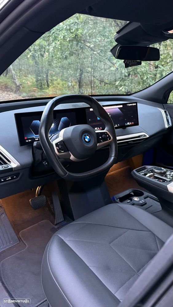 BMW iX xDrive 40 Pack Desportivo - 6