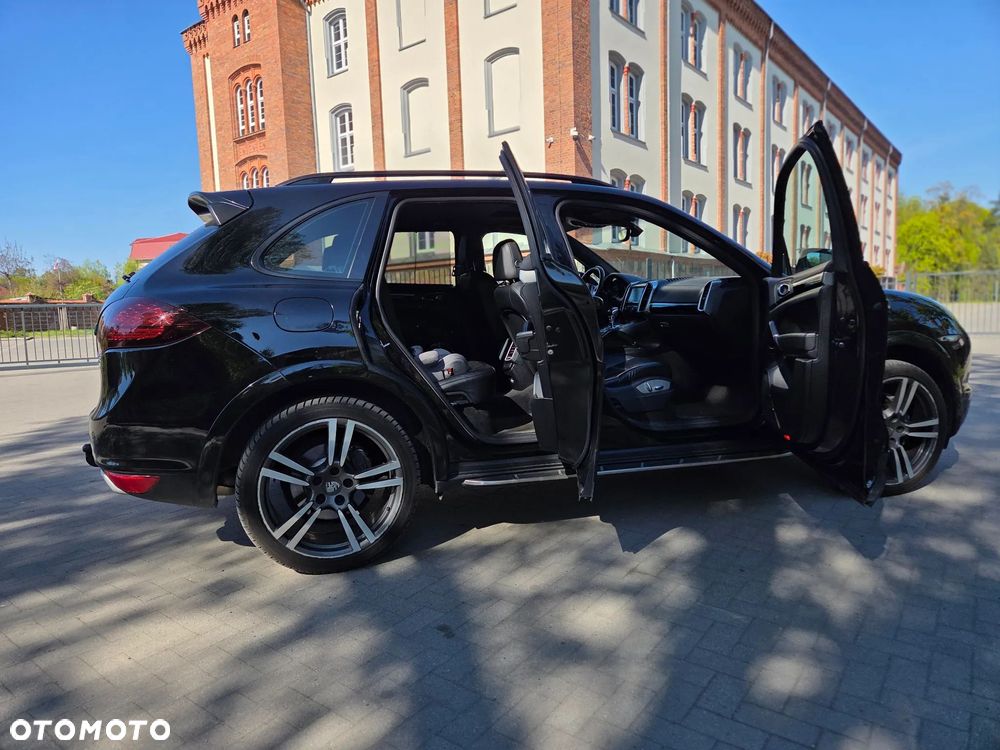Porsche Cayenne Tiptronic S - 15