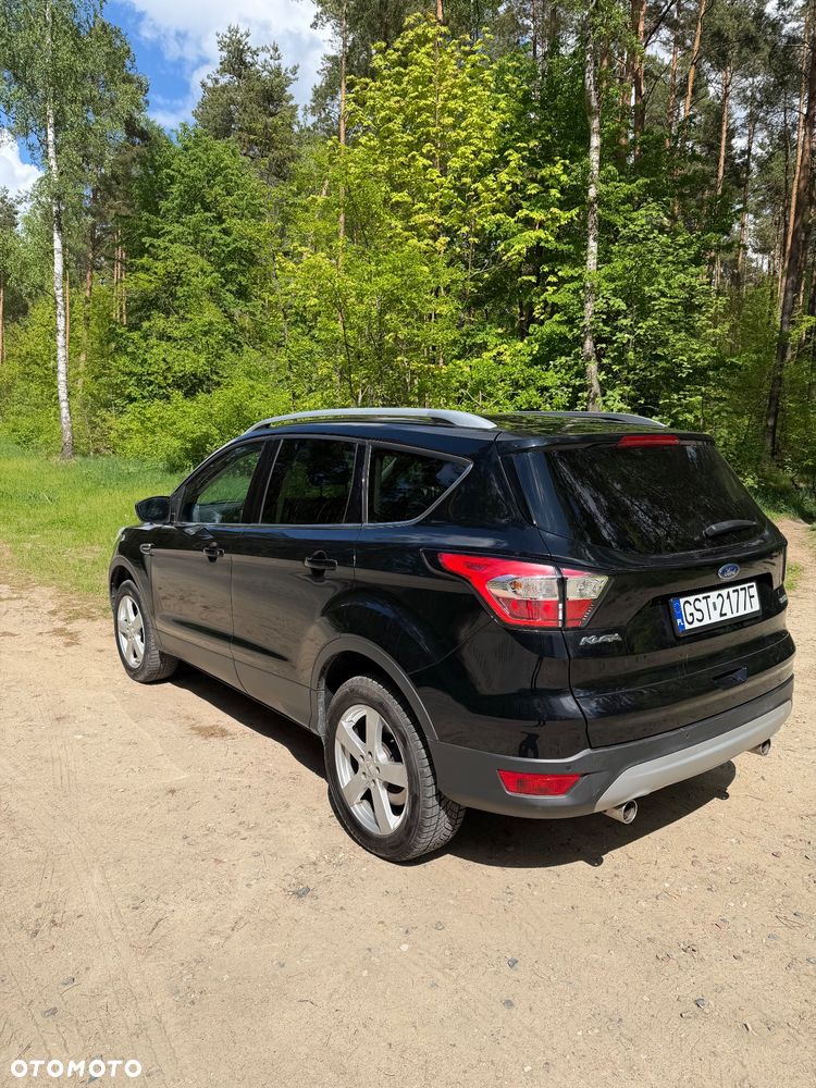 Ford Kuga 1.5 EcoBoost 2x4 Titanium - 5