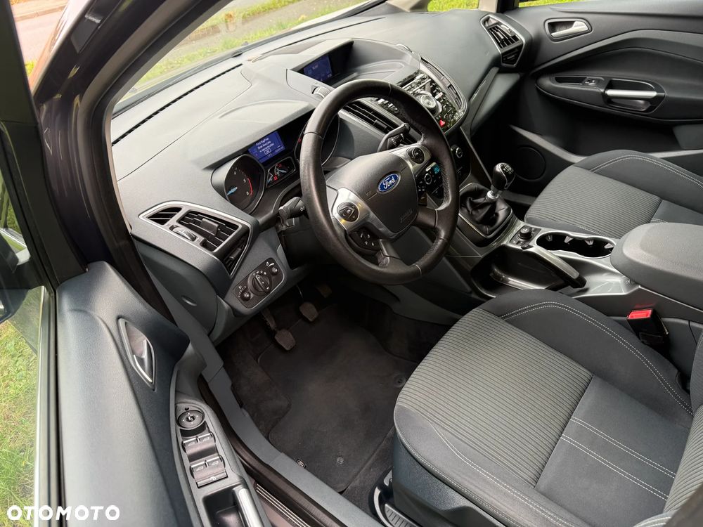 Ford C-MAX 2.0 TDCi Titanium - 13