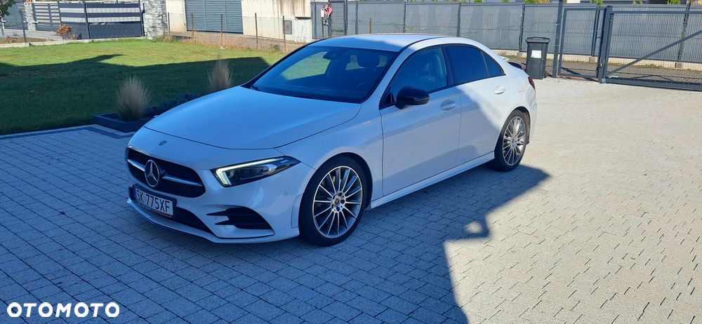 Mercedes-Benz Klasa A 250 7G-DCT AMG Line - 1