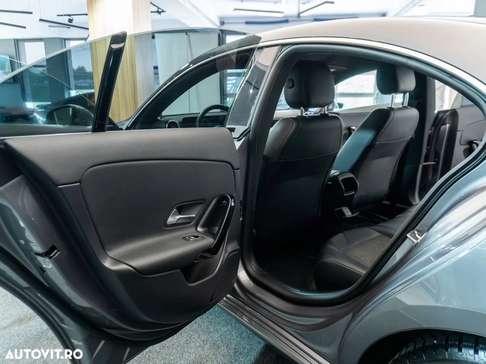 Mercedes-Benz CLA 180 d 7G-DCT Progressive - 18