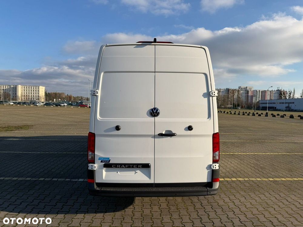 Volkswagen Crafter 35 2.0 TDI L5H3 4490L 177 KM - 6