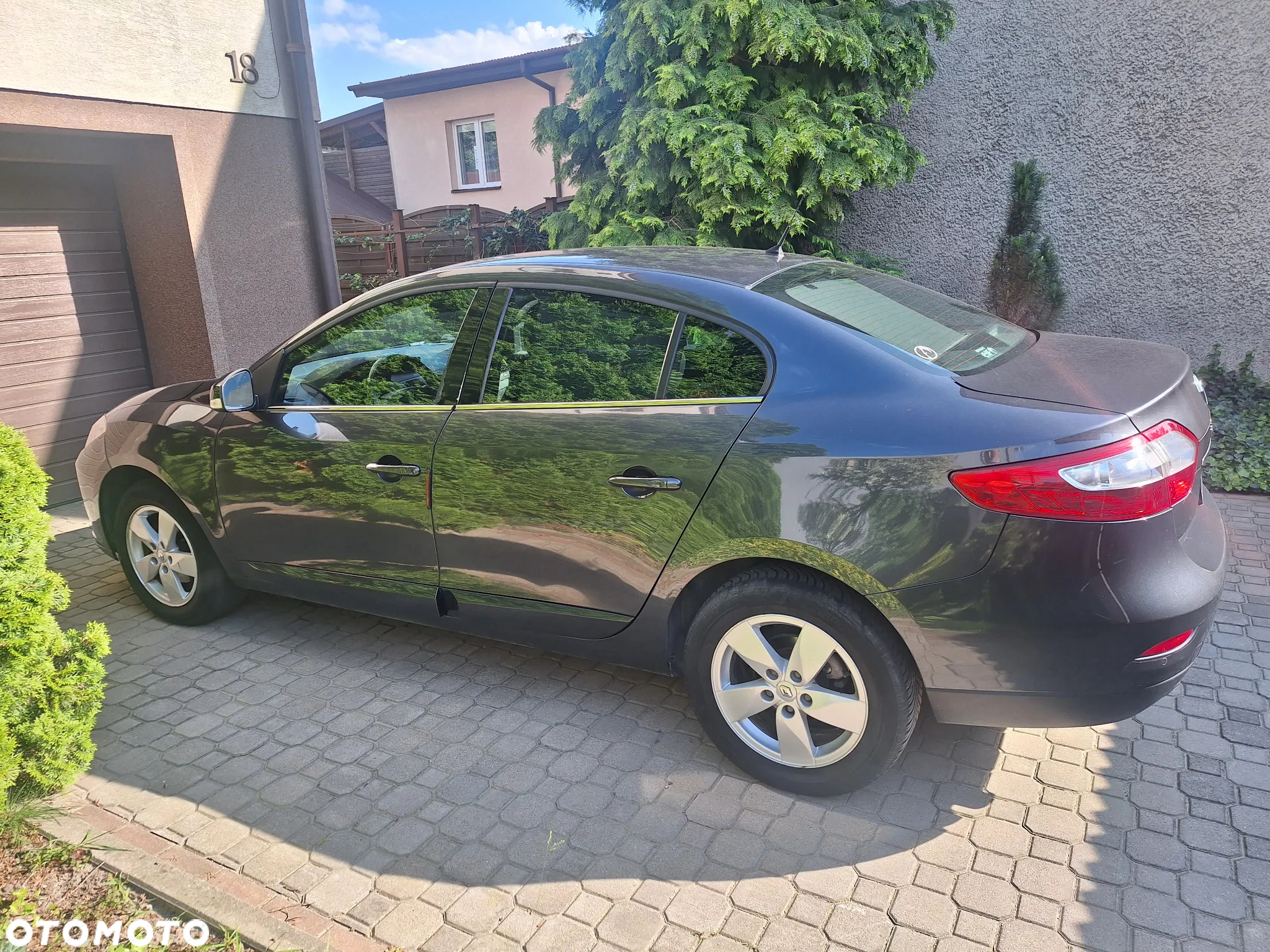 Renault Fluence 1.6 16V Privilege - 5
