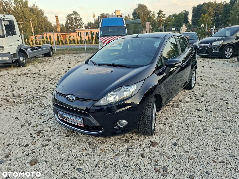 Ford Fiesta 1.25 Ambiente - 2