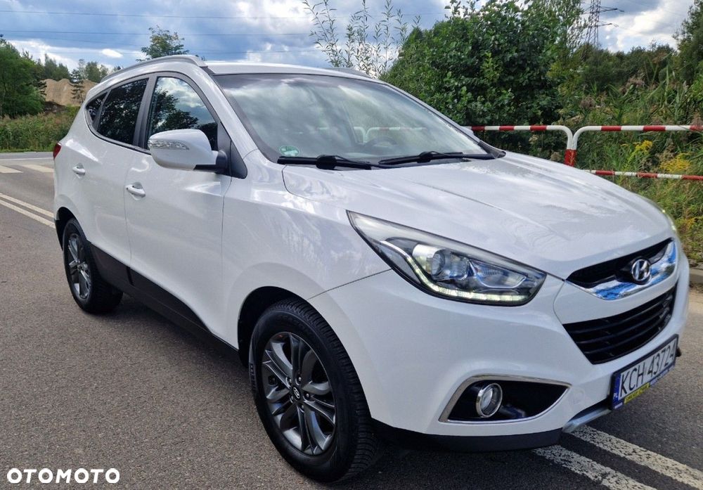 Hyundai ix35 1.6 2WD Fifa World Cup Edition - 12