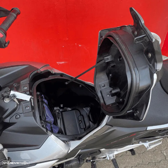 Honda NC750X ABS - 9