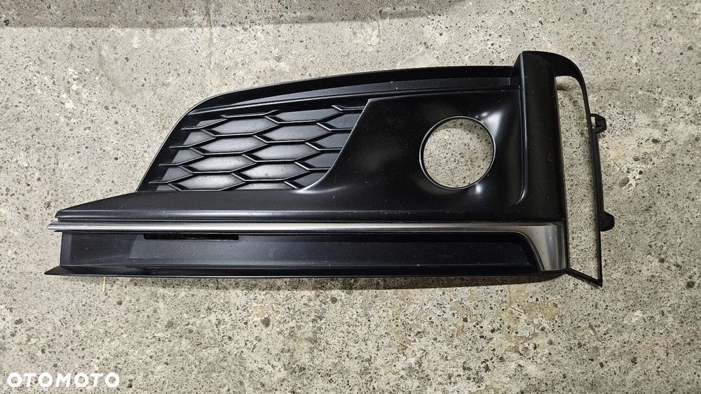 AUDI A5 2016-KRATKI W ZDERZAK S-LINE P+L+ŚR 8W6807681F 8W6807682F 8W6807683A - 7