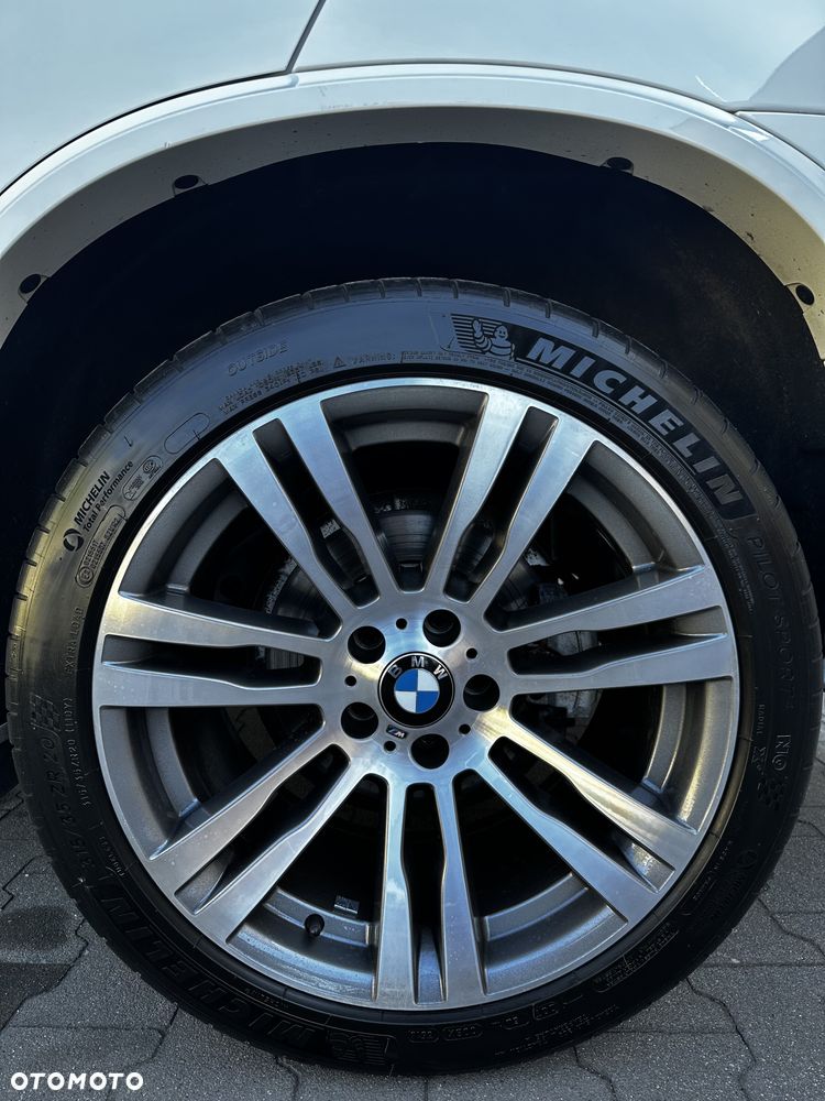 BMW X5 3.0d xDrive - 24