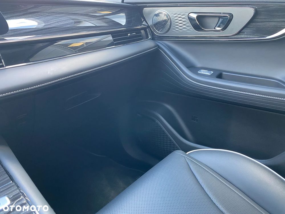 Omoda E5 63.2kWh Premium - 22