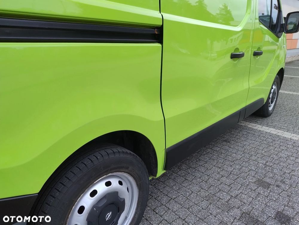 Opel VIVARO 1.6 CDTI (110KM) 6-BIEGÓW (L1H1) STAN SUPER IDEALNY 100% BEZWYPADKOWY LAKIER ORYGINALNY NIE MA RDZY SERWIS KM DO KOŃCA ! ! ! - 28