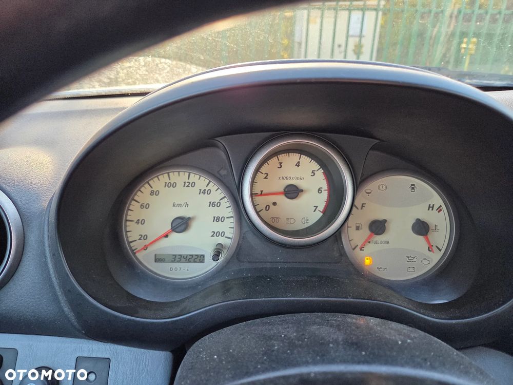 Toyota RAV4 2.0 D-4D 4x4 - 2