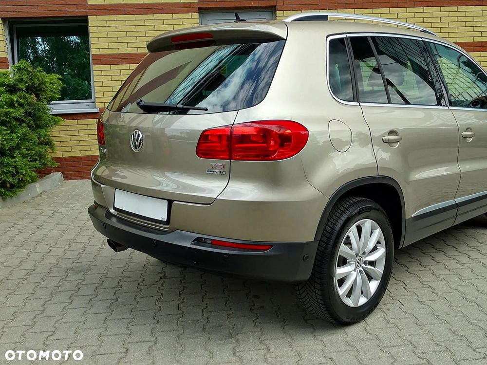 Volkswagen Tiguan 2.0 TDI DPF BlueMotion Technology Sport & Style - 38