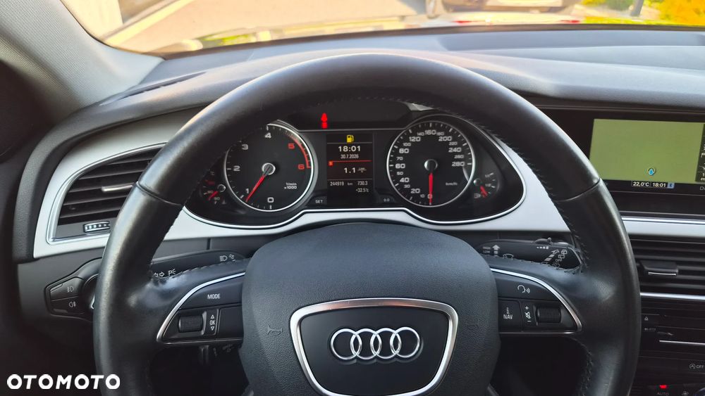 Audi A4 Avant 2.0 TDI DPF S line Sportpaket - 11