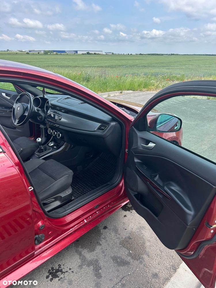 Alfa Romeo Giulietta 2.0 JTDM Progression TCT - 25
