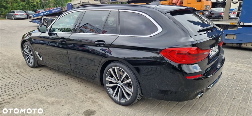 BMW Seria 5 525d Luxury Line sport - 5