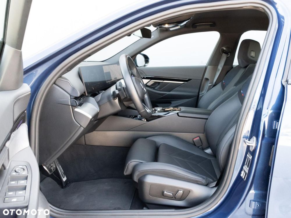 BMW Seria 5 - 12