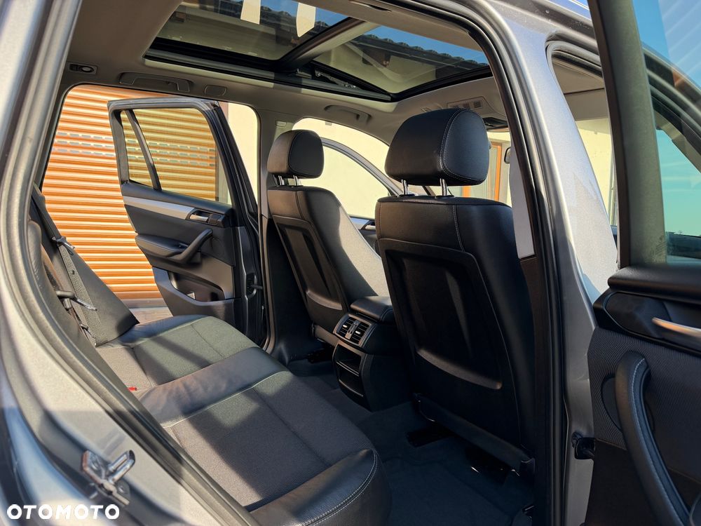 BMW X3 xDrive20d - 11