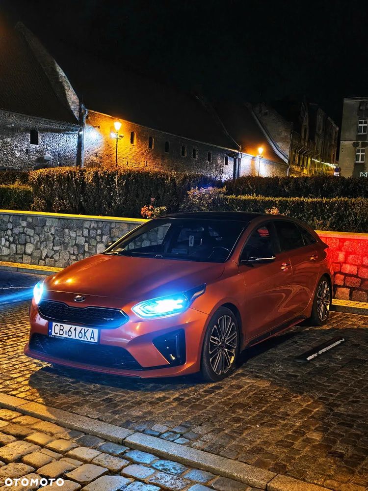 Kia ProCeed 1.6 T-GDI GT DCT - 10